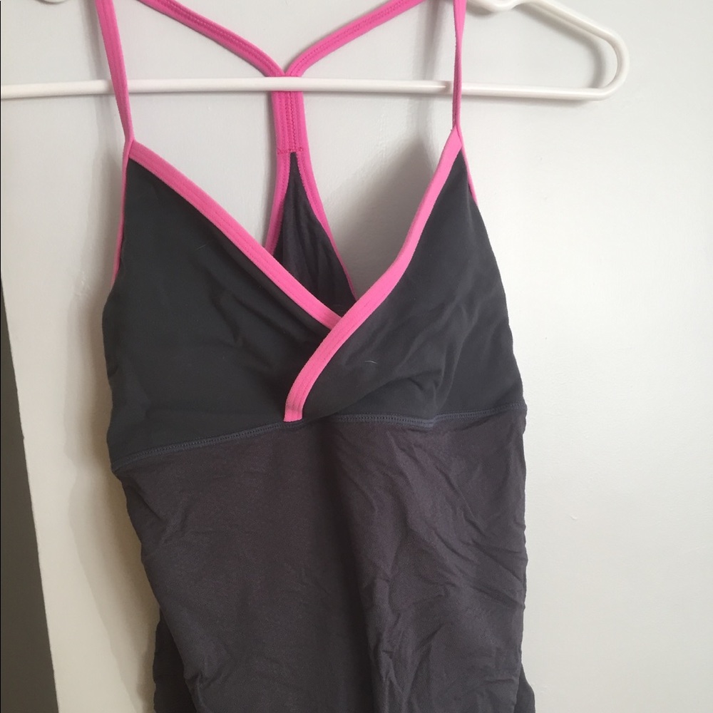 EUC Lululemon tank top